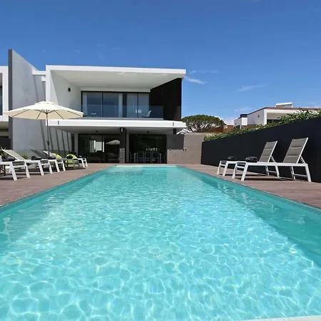 Villa Pinheiro 84- Clever Details